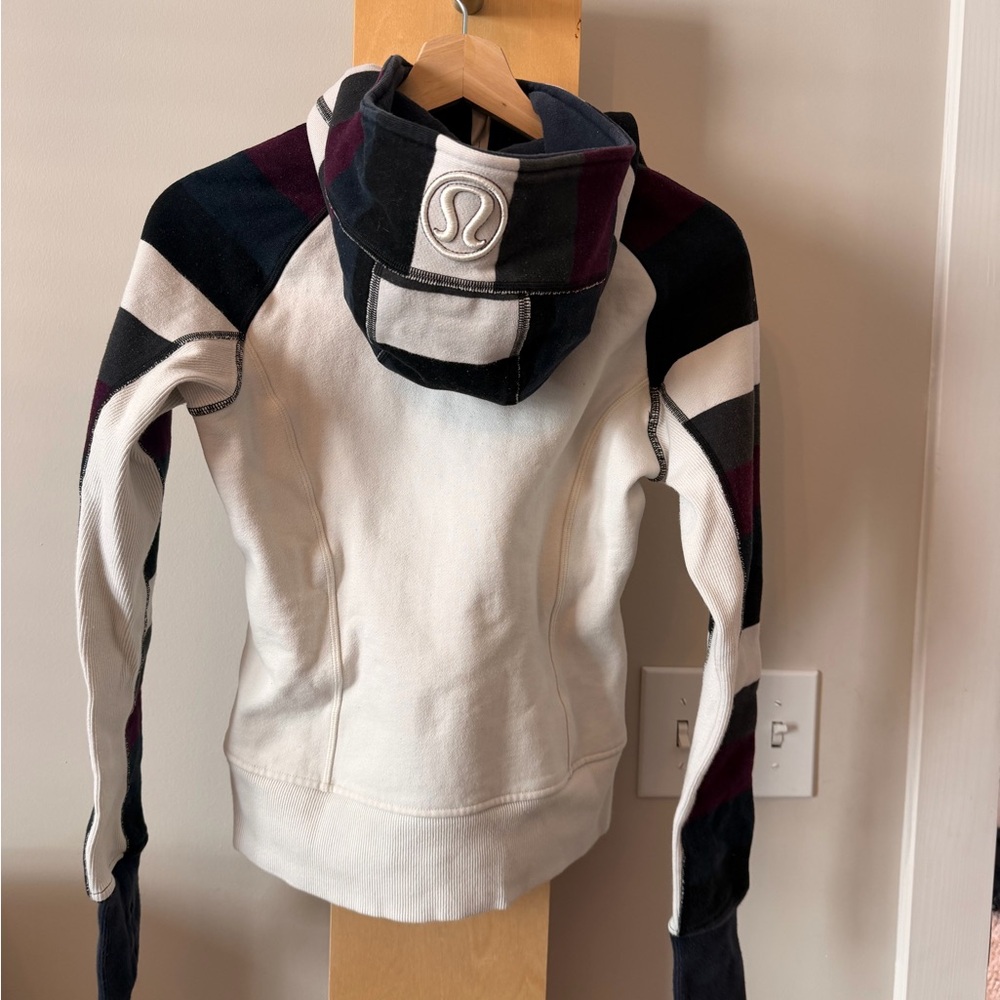 lululemon athletica Hooded Jacket in Cream, Black & Burgundy